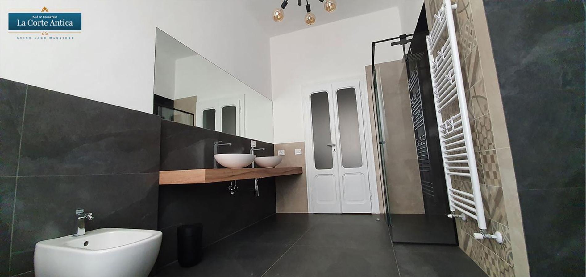 B&B La Corte Antica - Luino Lago Maggiore Eksteriør billede